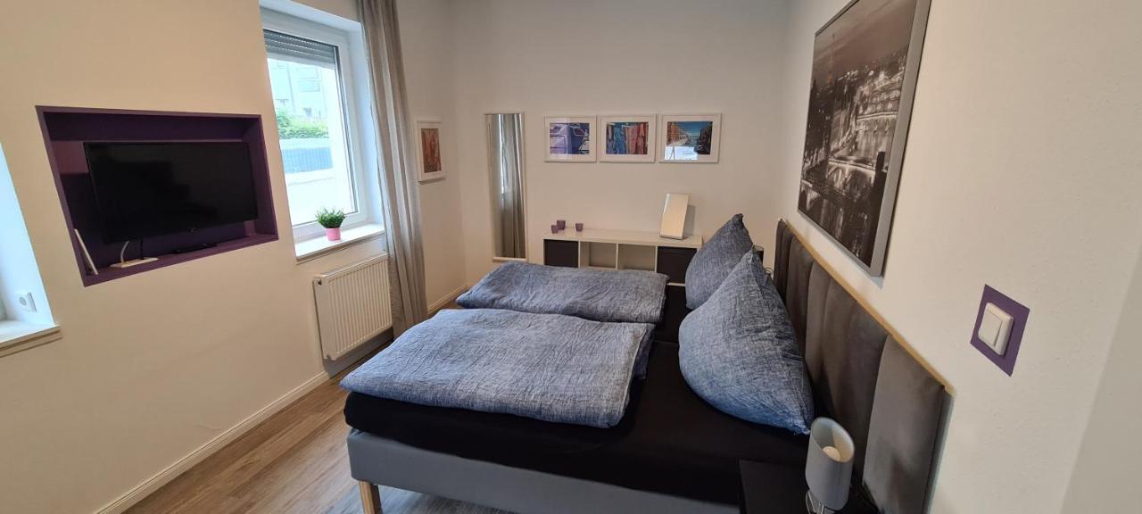 Appartement Lavendel, Ferienwohnung Mit Eigenem Eingang Wie Ein Kleines Haus Bad Salzuflen Ngoại thất bức ảnh