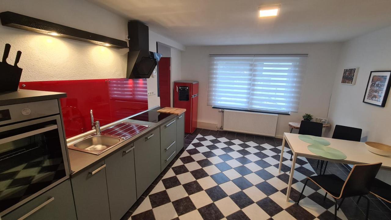 Appartement Lavendel, Ferienwohnung Mit Eigenem Eingang Wie Ein Kleines Haus Bad Salzuflen Ngoại thất bức ảnh