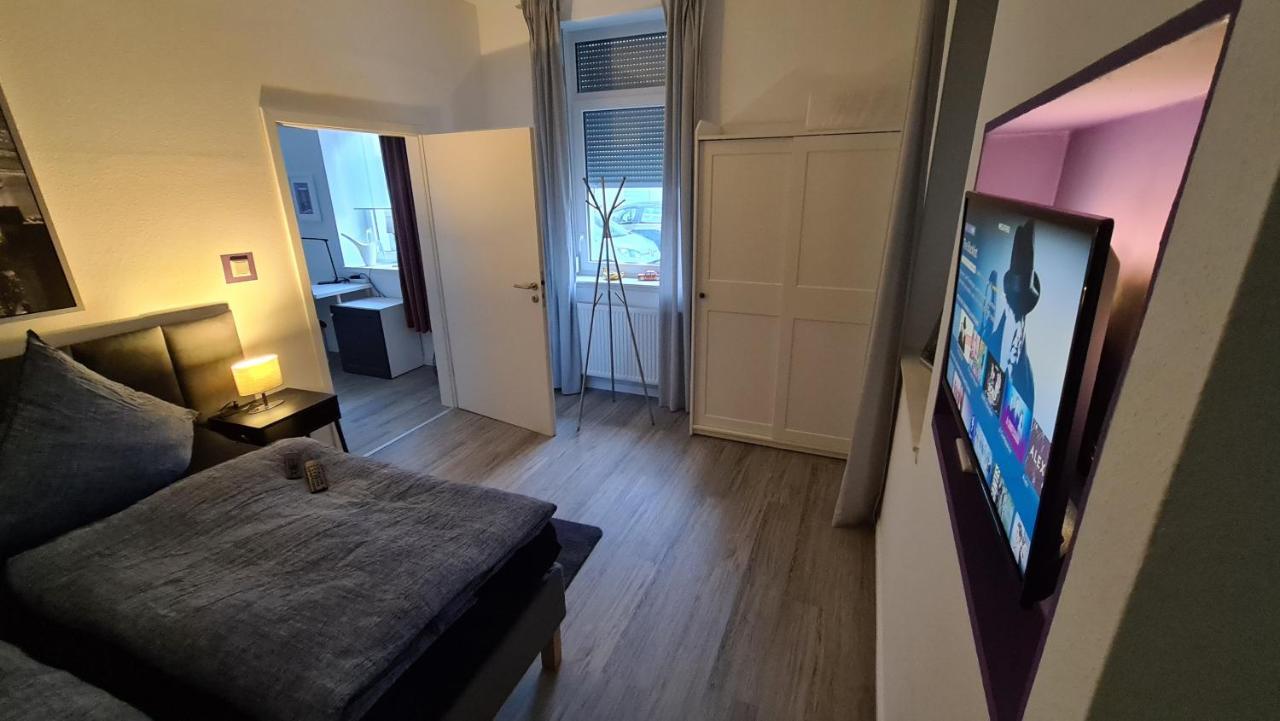Appartement Lavendel, Ferienwohnung Mit Eigenem Eingang Wie Ein Kleines Haus Bad Salzuflen Ngoại thất bức ảnh